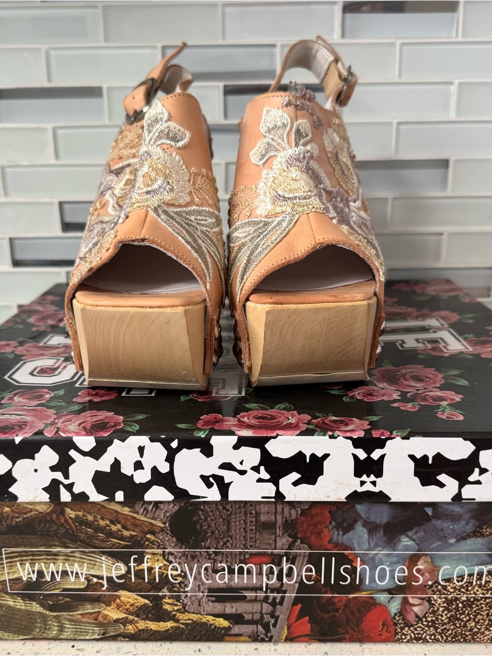 Jeffrey Campbell Peach Floral Embroidered Leather Platform Clogs - Picture 2 of 6